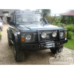 Zderzak przód Nissan Patrol Y60